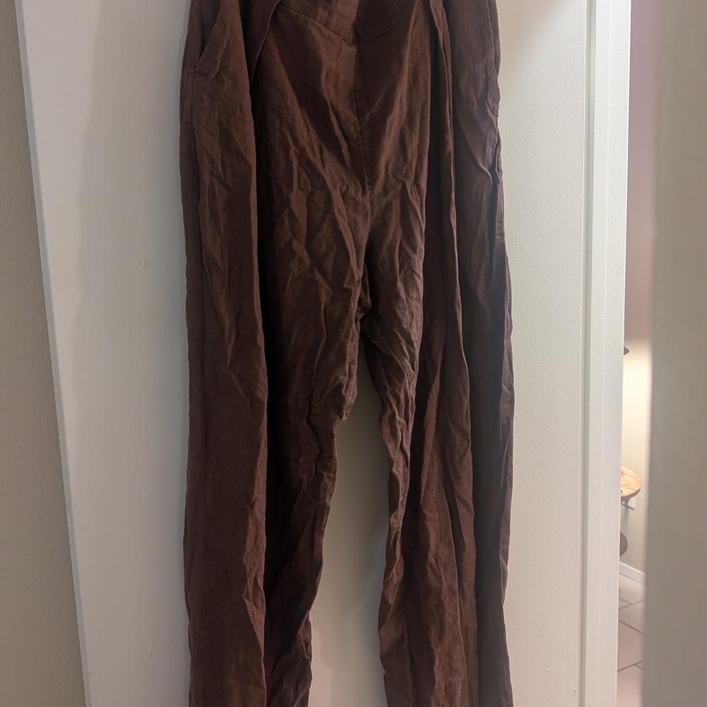 Abercrombie & Fitch Womens Pants in Deep Brown